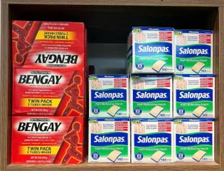 SALONPAS MỸ  140 miếng/hộp