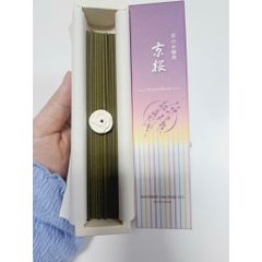 [Nhật Bản] Nhang Thơm Shoyeido Kyozakura (Hương Anh Đào) - Vị Ngọt Gỗ Đàn Hương Thanh Tao