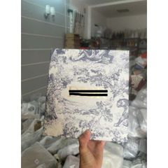 (HÀNG ĐẸP) - Túi vuông da lì khóa bạc 2 size, 2 box (box carton và box hộp) tặng kèm charm ngôi sao, thích hợp làm quà