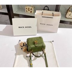 (V.I.P ORDER - LIMITED) - Túi xách Nữ Hộp Chữ Nhật MISS GAIL Charm GẤU Xanh