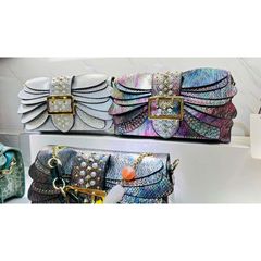 (HÀNG V.I.P ORDER LIMITED - TẶNG HỘP) - Tuyệt Đẹp Kim Cương Đính Đôi Cánh Chuồn Chuồn Da Rắn Châu Âu