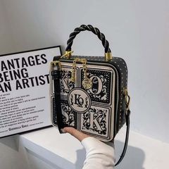 Túi xách Nữ phong cách dễ thương Túi Messenger mùa thu đông Quảng Châu