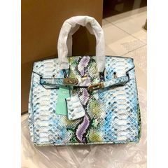 (HÀNG VIP - NO BOX) - Túi xách HỌA TIẾT DA VÂN RẮN size 30, Có Ổ Khóa, Không Dây Đeo (CHỈ CẦM TAY)