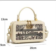(Hàng V.I.P LIMITED - FULLBOX HÃNG) - Túi xách nữ I.T CELLIME dáng cốp nhỏ, Màu kem phối bag, Sang trọng
