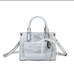 (Hàng V.I.P LIMITED ORDER) - Túi tote MISS GAIL thêu, màu bạc, chất lượng cao, Túi Cao Cấp