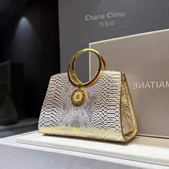 (HÀNG V.I.P) Size 23 - Túi xách nữ da rắn điểm xuyến mạ vàng kim sang trọng cao cấp nội địa Trung quai cầm tròn