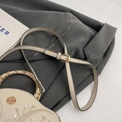 (HÀNG ĐẸP LIMITED - KHÔNG HỘP) - Túi Cầm Tay Thêu Hoa Sang Chảnh Để Đi Tiệc CHUẨN AUTH