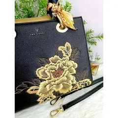 Túi Đi Tiệc Thêu Hoa Vàng Sang Trọng Tặng Kèm Khăn Lụa Size 25