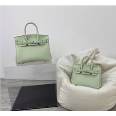 Túi Xách Nữ Sz20 và 25 Da Mềm Trẻ Trung Có Dây Đeo - Hàng QCCC - Kèm Charm Ngựa Mỏng