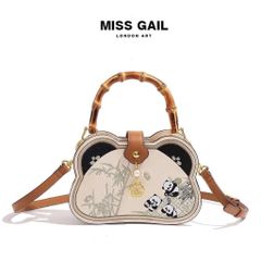 (Hàng V.I.P LIMITED) - Túi HONG KONG MISS GAIL thiết kế phiên bản giới hạn gấu trúc TRẮNG phối tay cầm bằng trúc