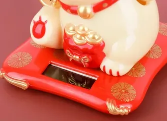 Mèo Thần Tài Vẫy Tay Năng Lượng Mặt Trời - Mèo May Mắn Maneki Neko Trang Trí Bàn Làm Việc, Xe Hơi, Cửa Hàng Tài Lộc