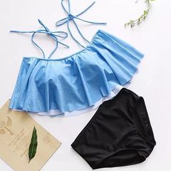 Bikini thắt nơ cổ bèo nhún quyến rũ