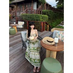 Sét đầm maxi 2 mảnh hoạ tiết hoa cúc vàng đi biển, mẫu mới 2026, áo trễ vai + chân váy xoè, chất vải tơ