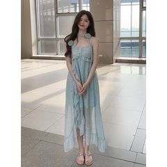 [sẵn] Đầm maxi thiết kế hai dây màu xanh pastel, chất voan hoa hồng, dáng dàu xẻ tà phối bèo 2025