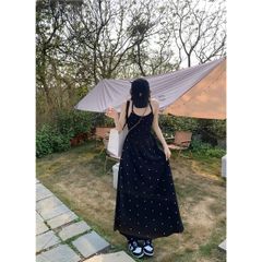 Váy đi biển, đầm Maxi 2 dây đen chấm pi hở lưng, 2 lớp, dễ thương phong cách Hàn Quốc