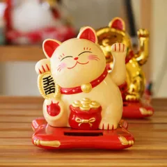 Mô Hình Mèo Thần Tài (Maneki-neko) mini sử dụng năng lượng mặt trời