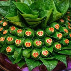 Miếng dán trầu cau trong ngày cưới