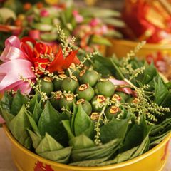 Miếng dán trầu cau trong ngày cưới