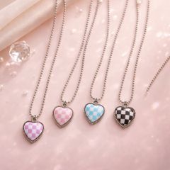 Dây chuyền trái tim caro dành cho các bạn nữ
