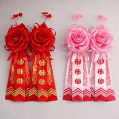 Hoa chủ hôn cài áo dành cho cha mẹ hai bên