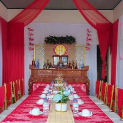 Câu đối xốp trang trí bàn thờ ngày cưới