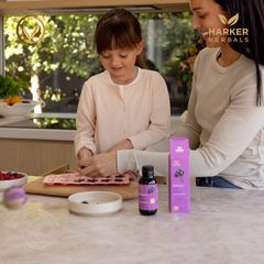 Siro tăng sức đề kháng & giảm ốm vặt cho bé Harker Herbals Children’s Vira Guard 100ml