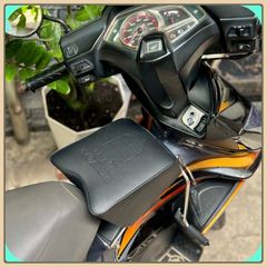 Ghế Nệm Ngồi Xe Máy Cho Bé Trên 2 Tuổi - Dành Cho Xe Tay Ga AB(Airblade), PCX, NVX - gác chân