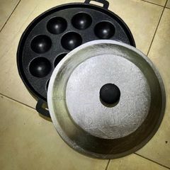 Khuân bánh khọt 8 lỗ và12 lỗ bánh .Khuân Chống Dính Sài Tiện  lợi Kèm Nắp Đậy