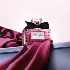 (Nhập khẩu) Nước Hoa Nữ Miss Dior Essence De Parfum 10ml Cuốn Hút