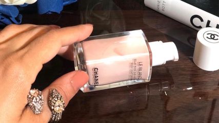 (Auth 100%) Kem Bắt Sáng Chanel Le Blanc Rosy Light Drops 30ml Chính