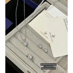 Set Bạc 3 món, Bạc 925 : DÂY CHUYỀN + HOA TAI + NHẪN (FULL BOX - Thương hiệu Swarovski Thiên nga )