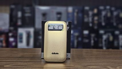 DẠO CẠO ƯỚT DÀNH CHO NAM GILLETTE LABS KÈM HỘP ĐỰNG MẦU GOLD