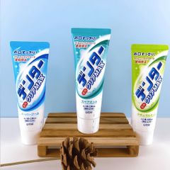 Kem đánh răng Lion Dental Clear Max hương bạc hà 140g