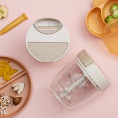 Dụng Cụ Băm Rau Củ Quả Có Nắp Bật Hiệu Locknlock CKS343BEG-650ml - Hàng Chính Hãng