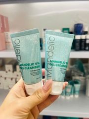 Md care Sữa Rửa Mặt Mande 5% Dạng Gel Sạch Sâu Và Tẩy Tế Bào Chết Nhẹ Nhàng  mini 30ml