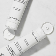 Sữa Rửa Mặt Kiehl's Clearly Corrective™ Brightening & Exfoliating Cleanser