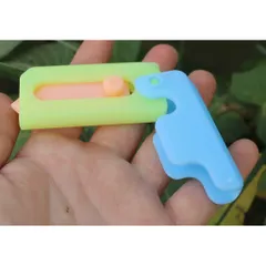Đồ chơi nhựa dao vô tri