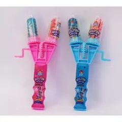 Kẹo mashmallow kèm đồ chơi tay quay