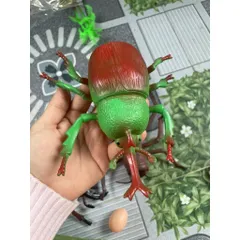 Đồ chơi nhựa hình côn trùng size lớn