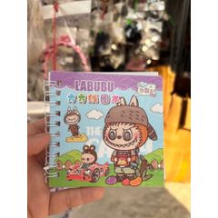 01 quyển sổ tay kèm sticker Labubu (12 trang ghi)