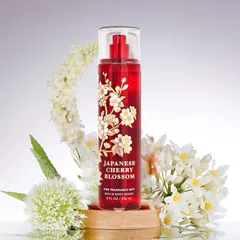 Xịt body mist Japanese Cherry Blossom BBW