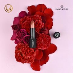 Son dưỡng môi màu hồng ánh đỏ Living Nature Tinted Lip Hydrator Lush 14 (3.9g)