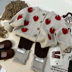 Hàng QC Áo cardigan thêu quả dâu tây cute đáng yêu xinh xắn dễ thương kèm quần legging vintage mùa đông cho bé gái