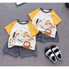 Set bộ áo thun hổ hươu cao cổ tay pha kèm quần short kaki cho bé trai dễ thương đáng yêu mùa hè