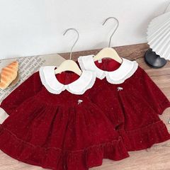 Váy nhung dài tay đỏ kim sa dáng xòe cổ ren bèo kèm nơ xinh xắn dễ thương ấm áp mặc đi chơi noel Tết mùa đông bé gái