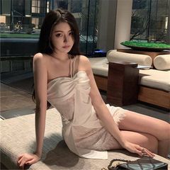 Váy ngủ cúp ngực xẻ tà phối ren trắng sexy nóng bỏng cho nữ kèm đồ lót mã 1199