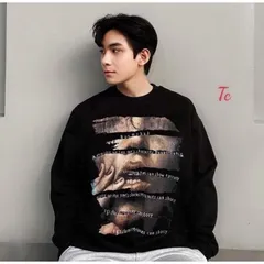 Áo Sweater mặt người chữ Tc