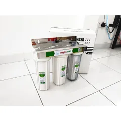 Bộ lọc nước sinh hoạt 3 cốc lọc đầy đủ giá đỡ và tay vặn