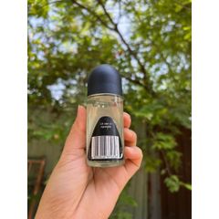 Lăn khử mùi Nivea Men Black & White Invisible Fresh dành cho nam giới hàng Úc