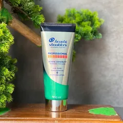 Dầu xả gàu Head & Shoulders Professional Advanced Itch Care Conditioner For Severe Dandruff 200ml 732704